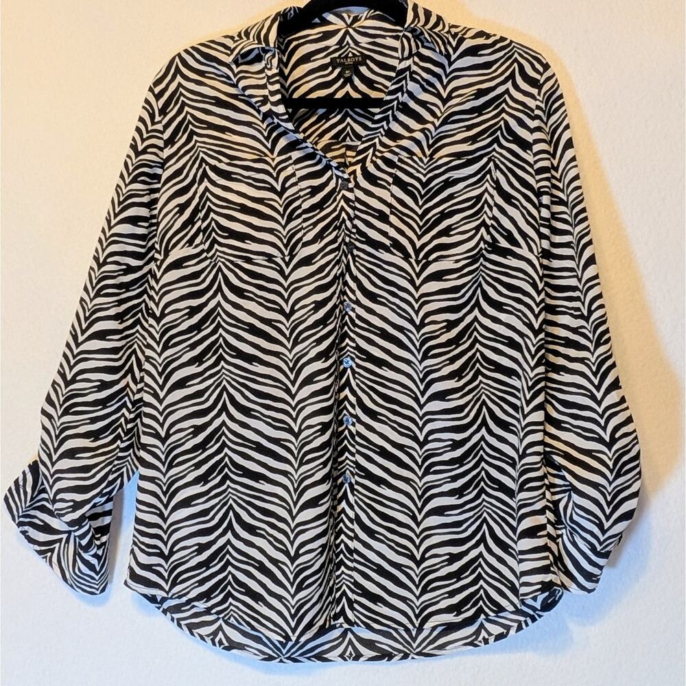 Talbots Women's 8P Black Zebra Print Long Sleeve Collared Button Blouse Petite